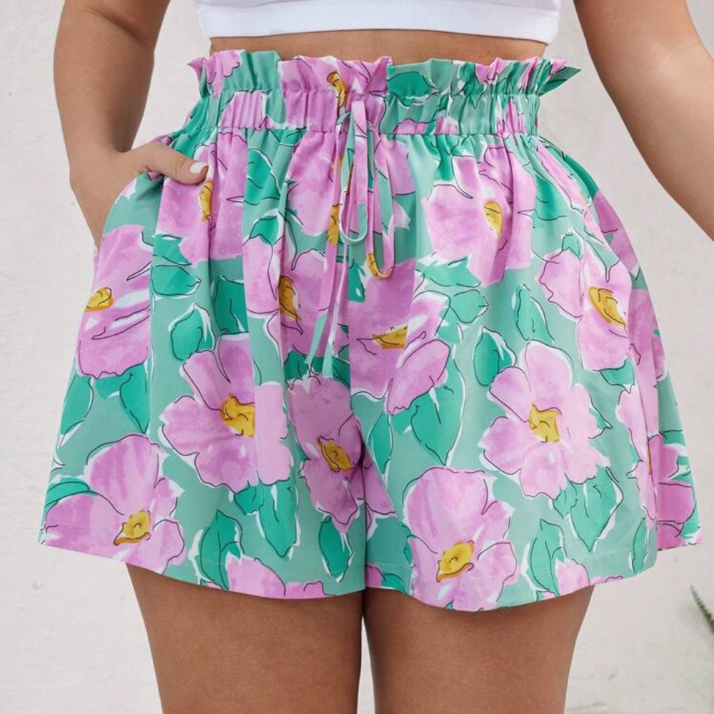 💐 PLUS Floral Shorts 💐